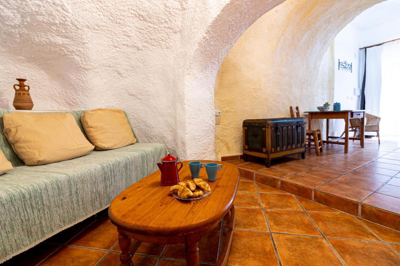 Cuevas El Abanico - Vtar Vivienda Turistica De Alojamiento Rural Granada Eksteriør bilde