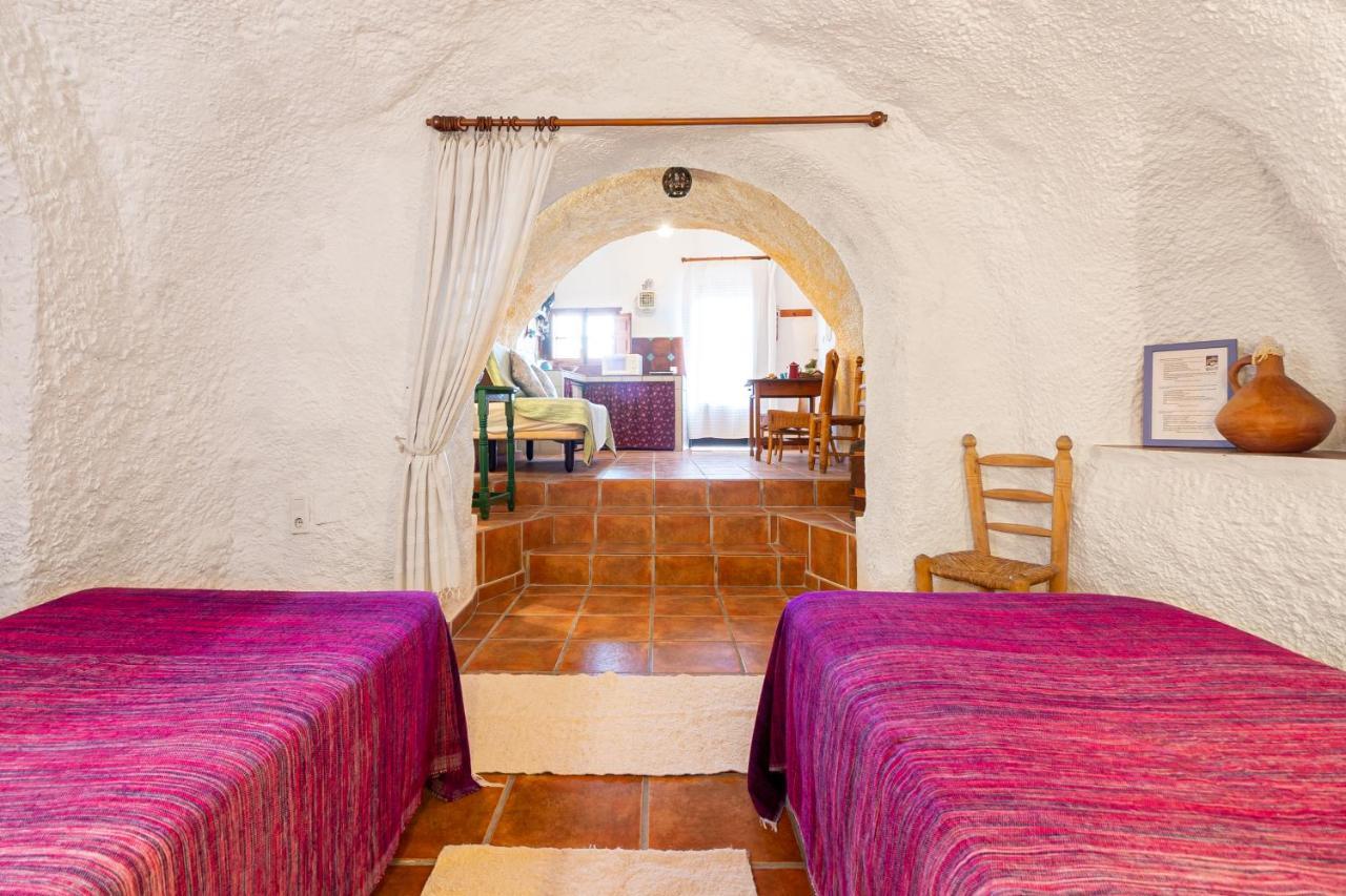 Cuevas El Abanico - Vtar Vivienda Turistica De Alojamiento Rural Granada Eksteriør bilde