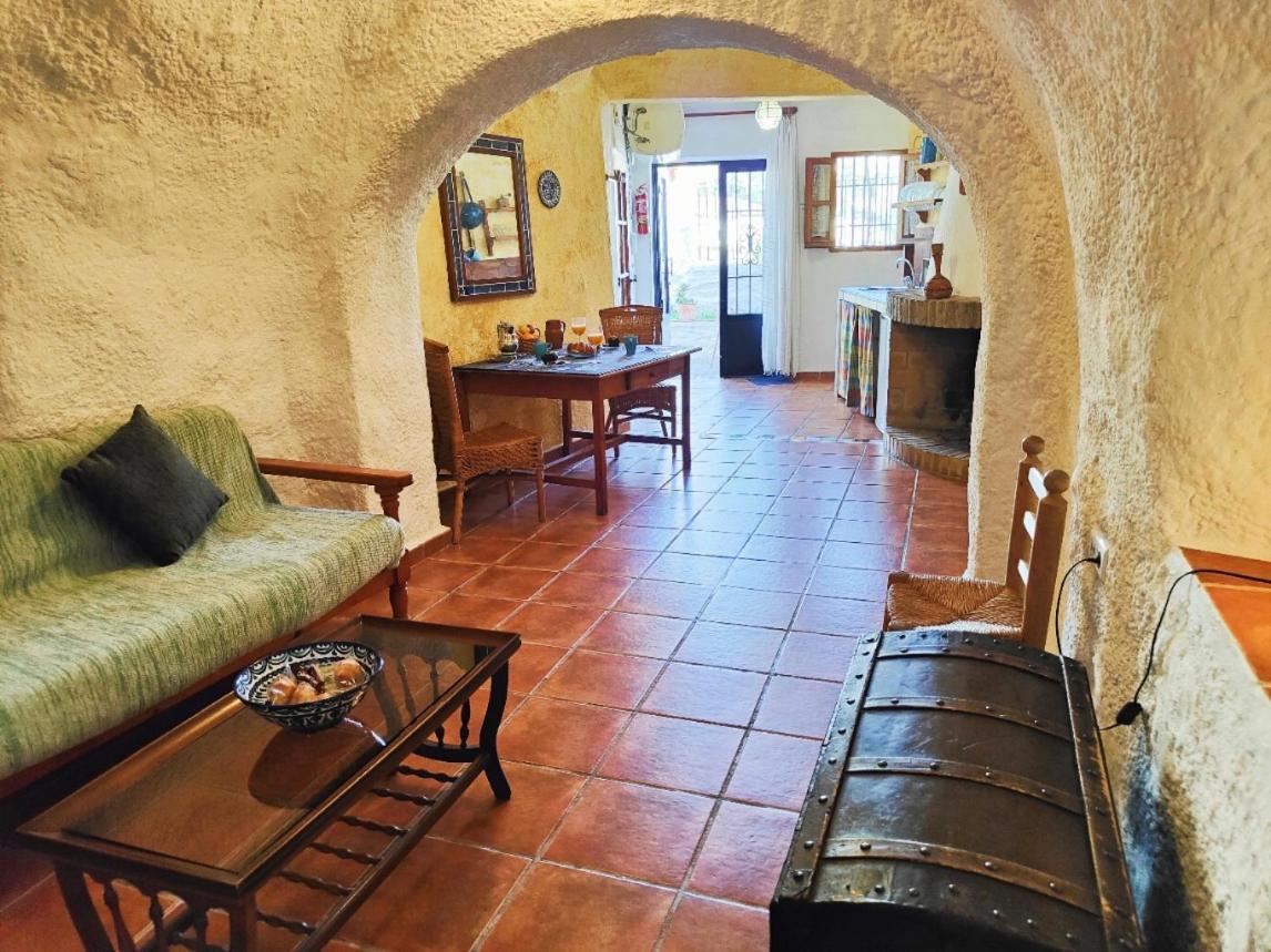 Cuevas El Abanico - Vtar Vivienda Turistica De Alojamiento Rural Granada Eksteriør bilde