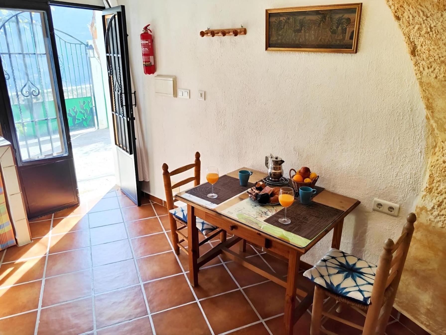Cuevas El Abanico - Vtar Vivienda Turistica De Alojamiento Rural Granada Eksteriør bilde
